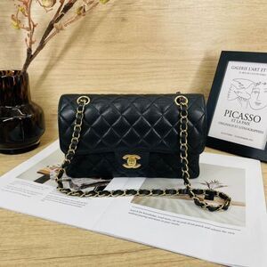 Chanel Women Pre-Loved Bag Very Good Condition